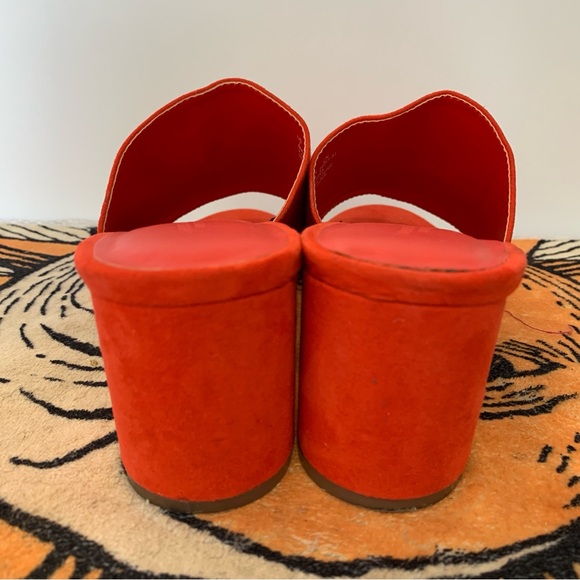 AMERICAN EAGLE OUTFITTERS RED SLIDE BLOCK HEELS 7 US - Picture 4 of 7